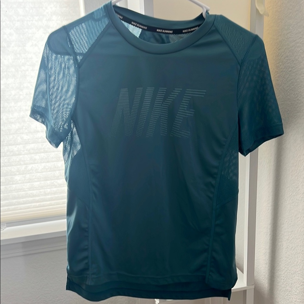 Nike Green Fitted Short Sleeve Polo